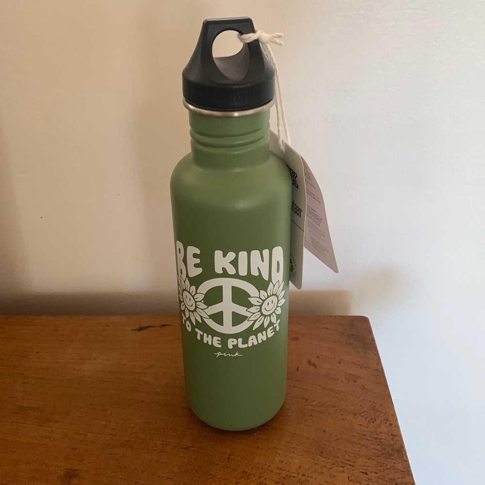 Victoria’s Secret Pink Klean Kanteen Green Water Bottle Be Kind To Planet 27 oz